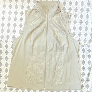CJ Banks Performance Vest - Lightweight Gold Tone Animal Print - Size 1X